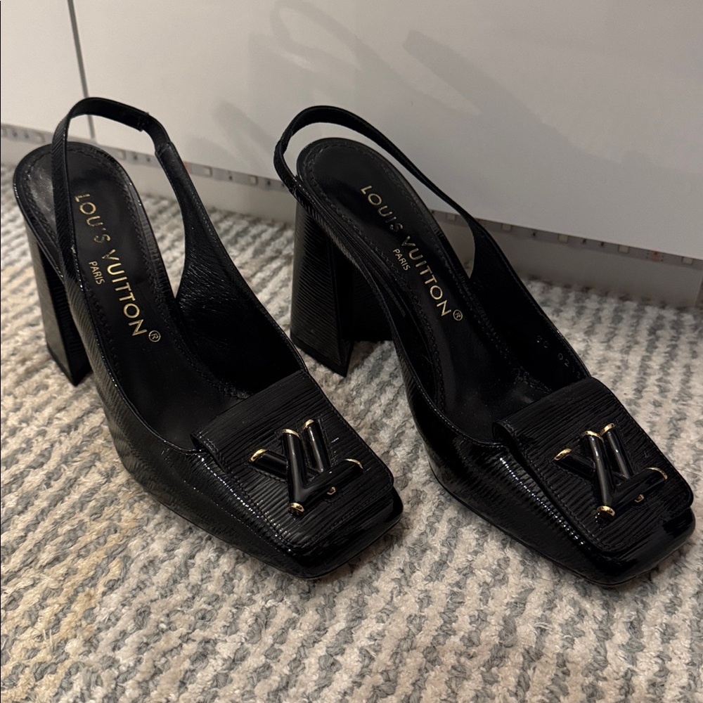 Authentic Louis Vuitton Black Slingback Pumps